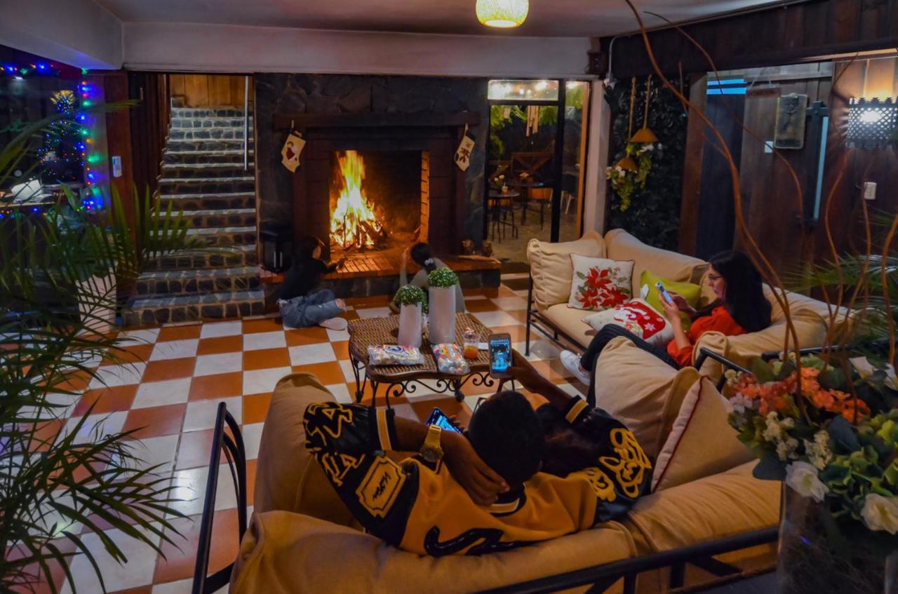 Hotel Rancho Constanza & Cabanas De La Montana Ngoại thất bức ảnh