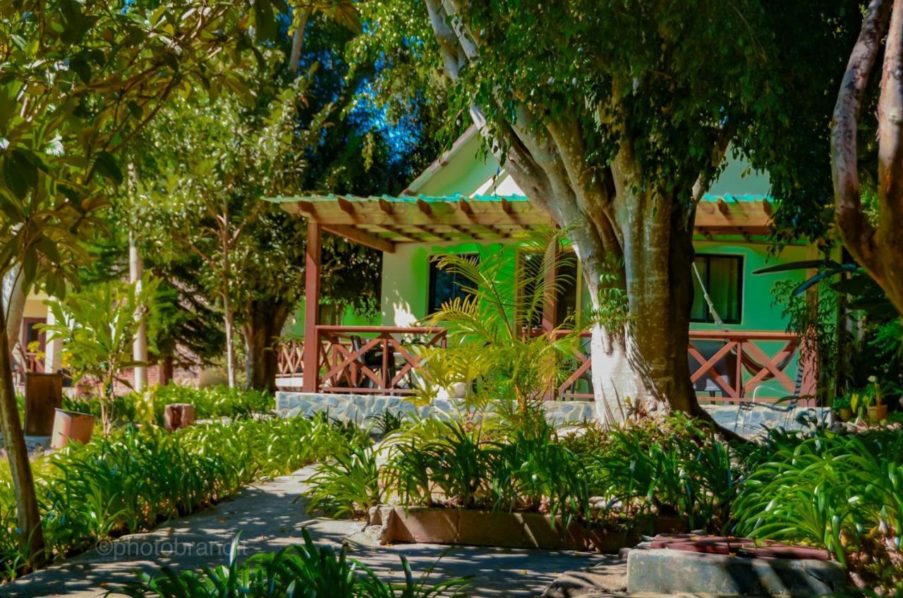 Hotel Rancho Constanza & Cabanas De La Montana Ngoại thất bức ảnh