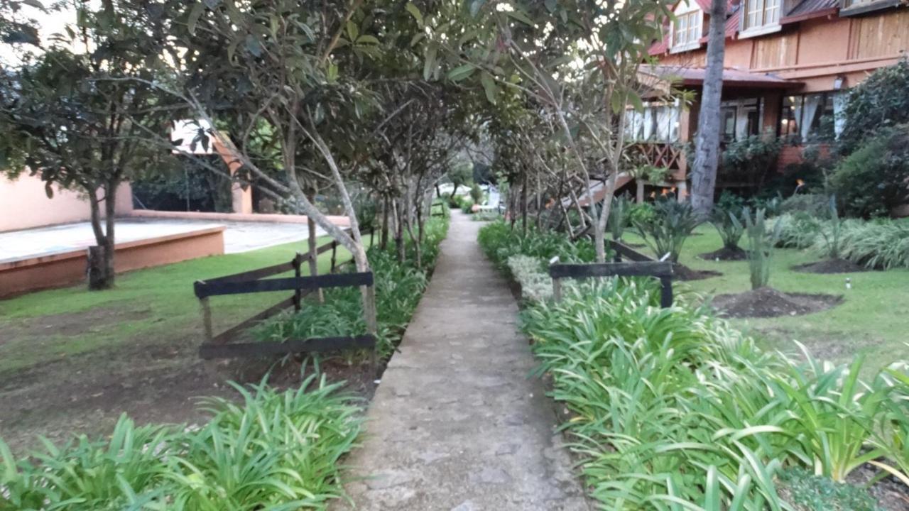 Hotel Rancho Constanza & Cabanas De La Montana Ngoại thất bức ảnh